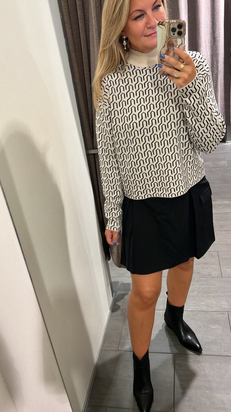 VMGOLDNEEDLE ART LS HIGHNK PULL LCS - Image 8