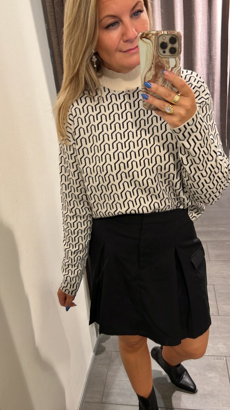 VMGOLDNEEDLE ART LS HIGHNK PULL LCS - Image 7