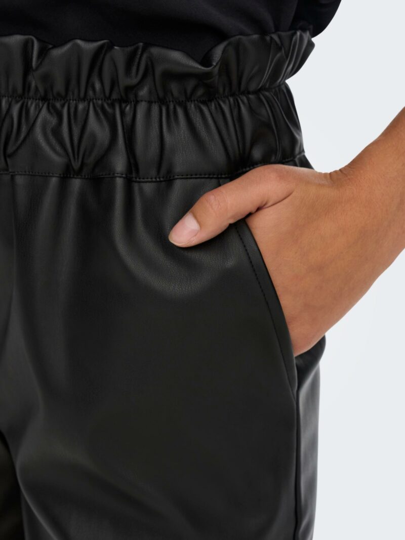 JDYAMALIE PU SHORTS WVN - Image 4