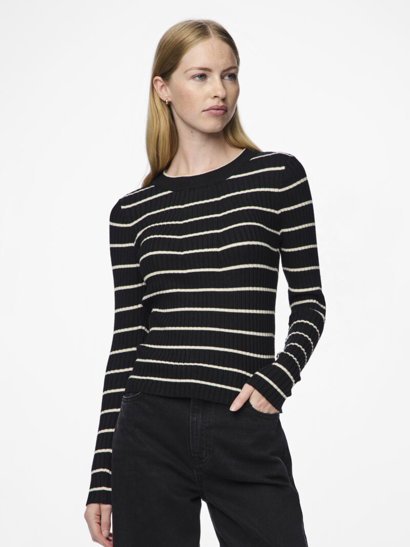 PCCRISTA LS O-NECK KNIT NOOS BC - Image 4