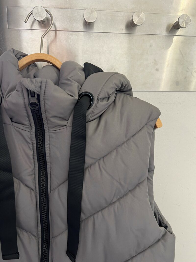 JDYSKYLAR PADDED HOOD WAISTCOAT OTW NOOS - Image 11