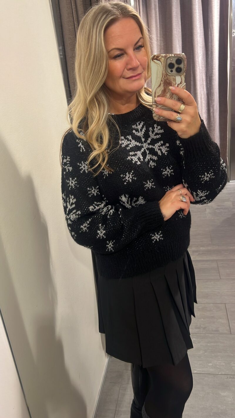 VMSNOWY FROST LS O-NECK PULL. XMAS - Image 3
