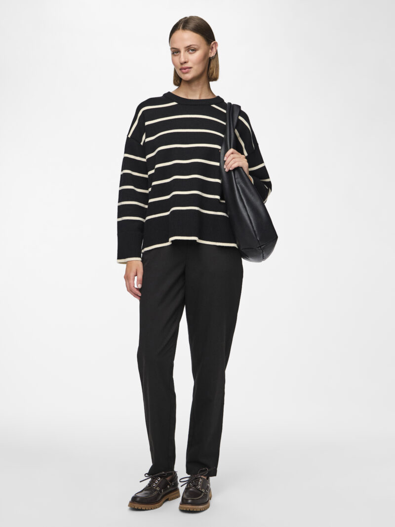 PCMATHILDE LS O-NECK KNIT NOOS BC - Image 7