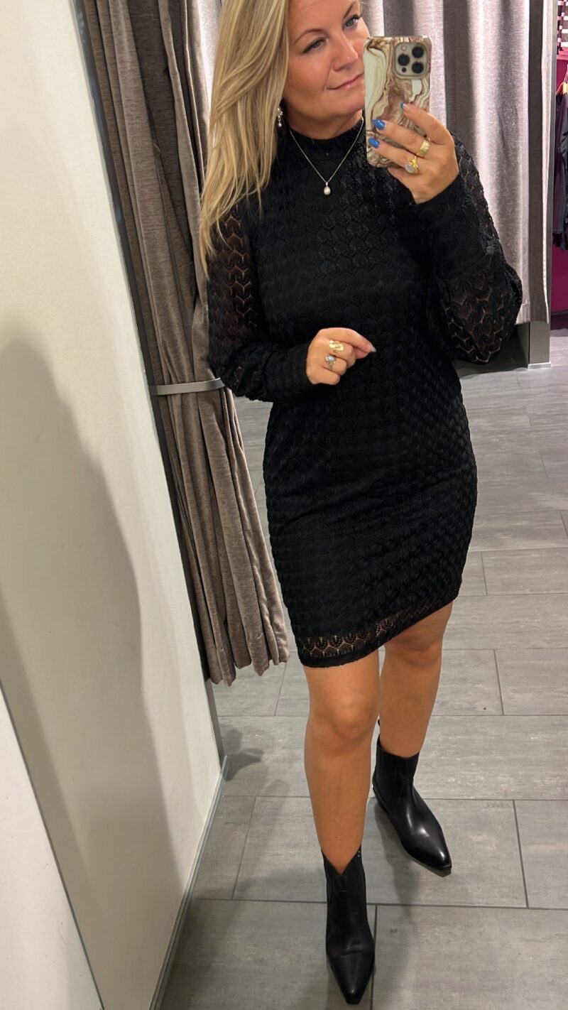 JDYAVERY L/S HIGHNECK LACE DRESS JRS - Image 2