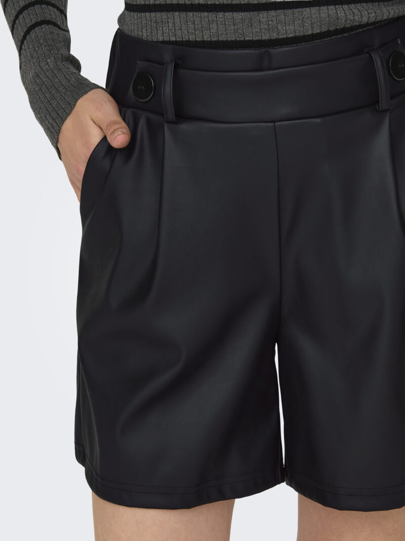 JDYSOYA GEGGO PU SHORTS JRS ATK - Image 3