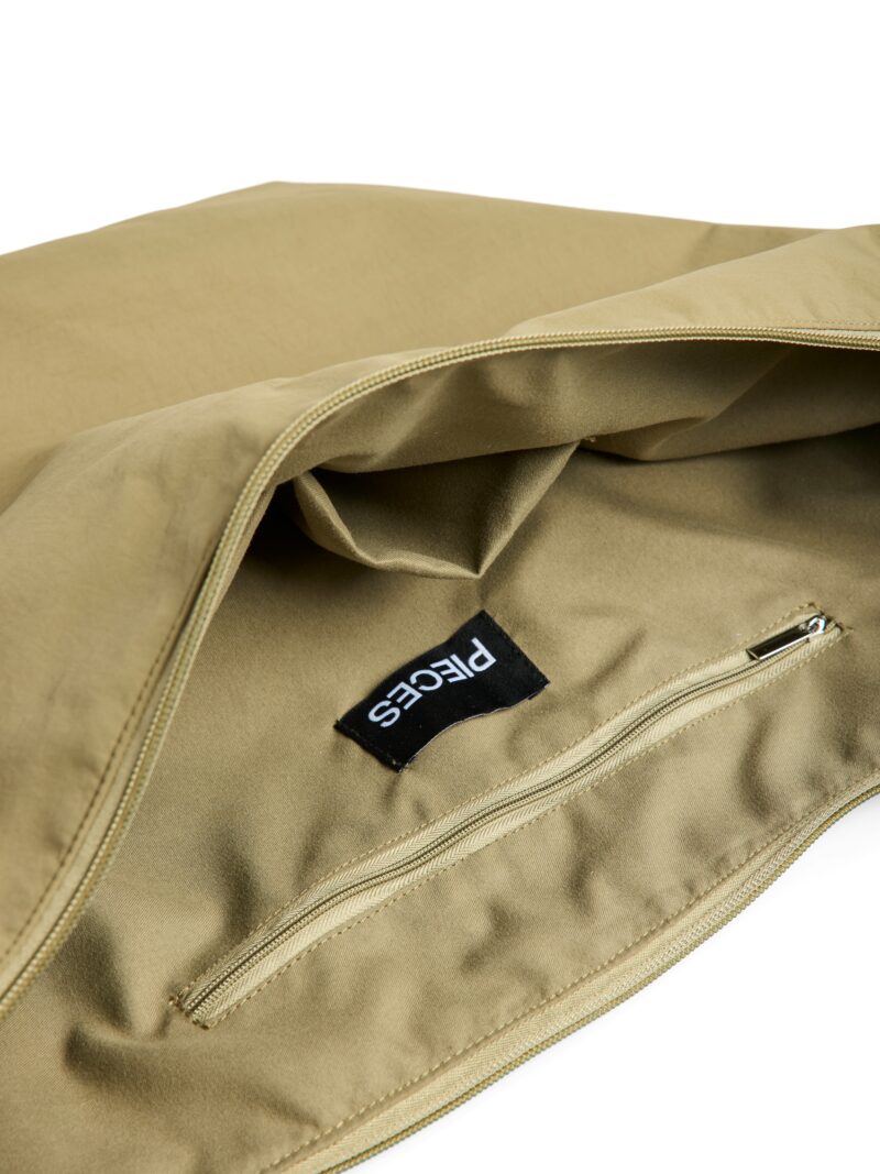 PCAMANDA XL BUMBAG - Image 9