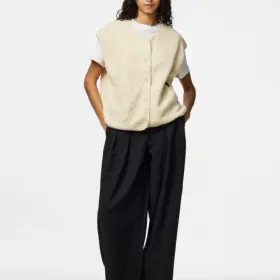 crs_media_61582 184179