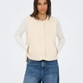 crs_media_62719 185902